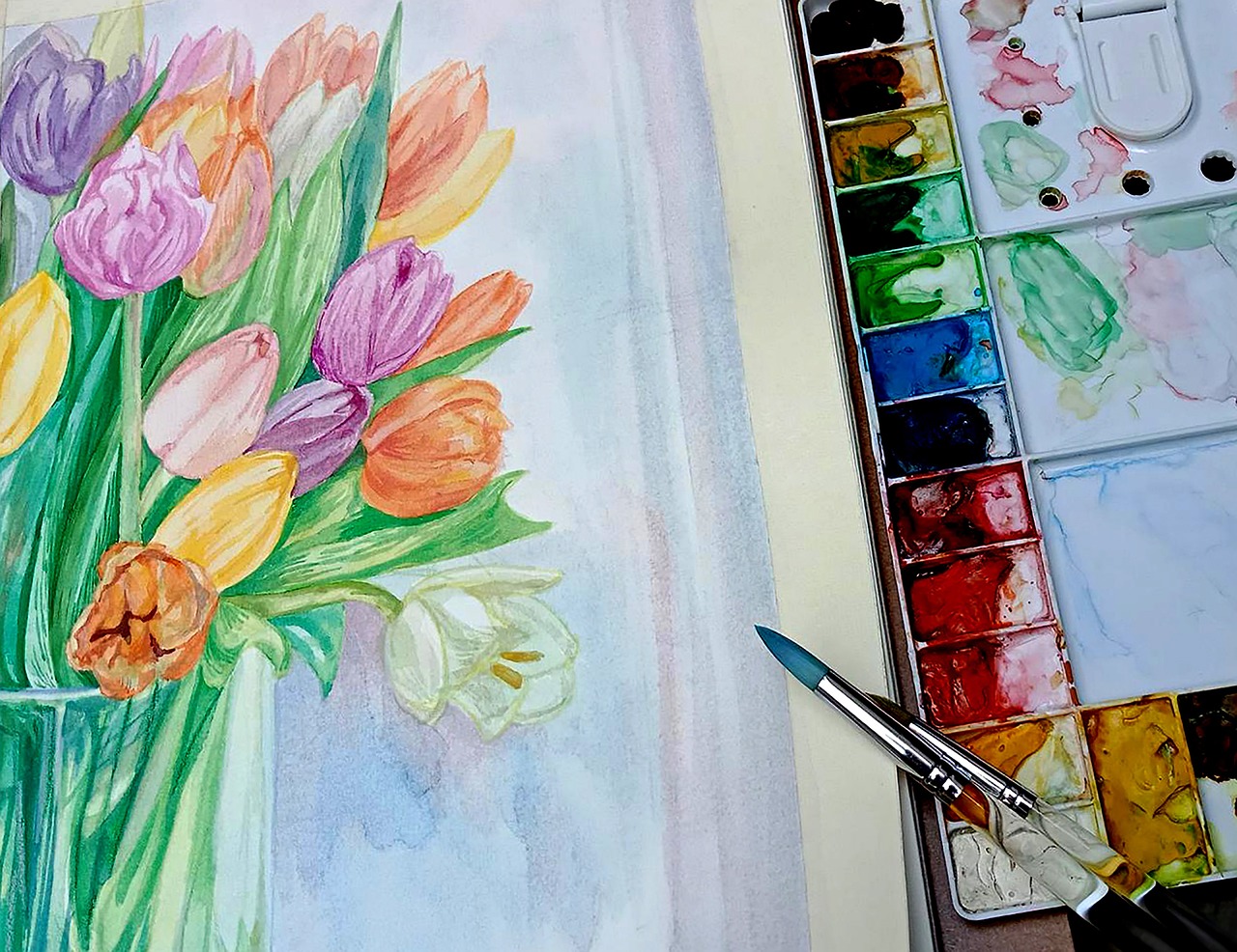 10 Fun Crafts to Explore with Watercolors